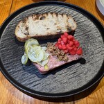 GLOU Wine & Bistro - 