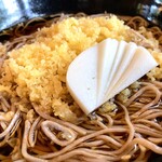 そば処さと - ぱらっぱらの揚げ玉美味し