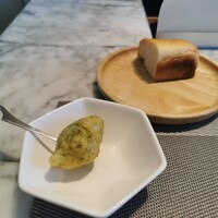 La Brianza - あおさのゼッポリーニ　パン