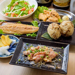 地鶏もも焼き 鳥刺し とりさくせす - コース