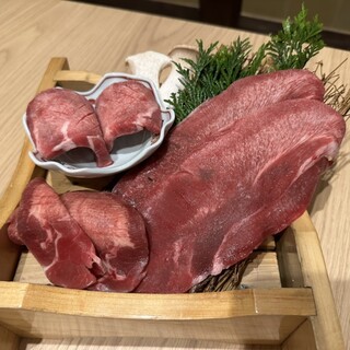 焼肉屋 大牧場_0