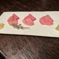 牛牛 西麻布 総本店 - 