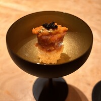 鮨 四 - 