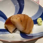 鮨 みずかみ  - ホタテの仕込みの仕方を教えていただきました。お家でも試してみたいな。