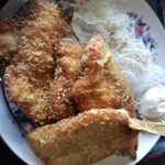 塩湯 - 色々なお魚がフライに揚げたてで美味しかったなぁー✨