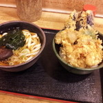 立喰いそば とんがらし - ひもかわとミニ天丼のセット