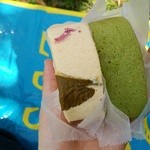 ラデュグーテ - 桜ロールと抹茶ホワイトチョコロール