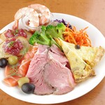 越谷ミート酒場 ビンゴ - 料理写真: