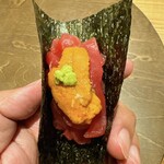 サワーとお料理 れもん - マグロ雲丹ドック（勝手に命名）