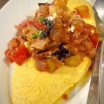 大衆ビストロハルタ - ラタトゥユ冠が旨し美しオムレツ