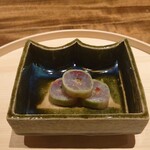 温石 - 鯵の胡瓜巻き､梅肉ソース