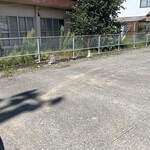 谷商店 - 駐車場