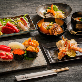 鮮度と旬にこだわった海鮮食材を適正価格でご提供！