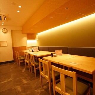 立喰い寿司 ひなと丸_2