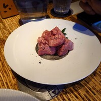 焼肉 龍園 西中洲店 - 