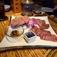 焼肉 龍園 西中洲店 - 