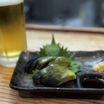 法善寺横丁 やき然 - 琥珀色とグリーンに心いやされる (´◡`) 