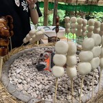 あみだが滝荘 流しそうめん - 炭火焼きだんご(一串) 450円