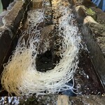 あみだが滝荘 流しそうめん - 元祖流しそうめん 850円