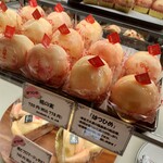 ヴォアラ洋菓子店 - 桃の実〜