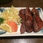 新料理 都留野 - この厚み！！！　　　　都留野の牛タン♪