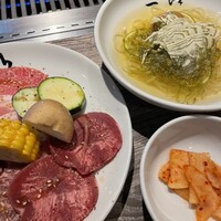 焼肉&手打ち冷麺 二郎 KANAYAMA - 