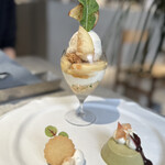 ASAKO IWAYANAGI SALON DE THE - 