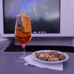 Hangar Lounge ITA Airways - 機内食：イタリアといえばのアペロール！
