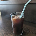 錦園 - ランチのサービスドリンク『アイスコーヒー』‼️ウーロン茶か、アイスコーヒー選べます（笑）
