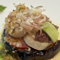 ザ タヴァン グリル＆ラウンジ - 