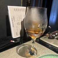 HIKARI - 