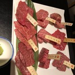 焼肉専科 肉の切り方 日本橋本店 - 