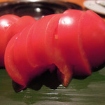 炭火焼肉 あもん - 塩トマト　ズームアップ