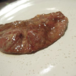 炭火焼肉 あもん - 焼きしゃぶ＠神戸牛ツラミ　ズームアップ