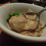 炭火焼肉 あもん - 牡蠣と菜の花のグラタン喰らう