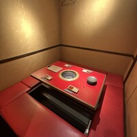 和牛とタン 焼肉 とみ 新橋本店 - 