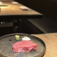 和牛とタン 焼肉 とみ 新橋本店 - 