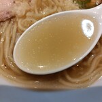 麺家 たけ田 - スープの感じ