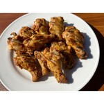 黄金飯店 - 黄金チキン(タンドリーチキン風骨つき手羽元)
5本700円　期間限定要予約
