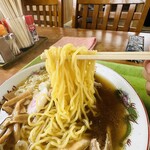 はまぐり食堂 - 【しょうゆ＝中細ストレート麺】