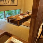 じどりや 穏座 - 店内座敷