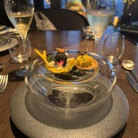 DINING & BAR TABLE 9 TOKYO - 