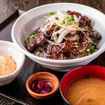 肉もつ屋 神坊 - ランチ