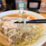 青竹手打ちラーメン 大和 - 手打ち麺がおいしい