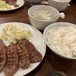 牛たん料理 閣 ブランドーム本店 - 