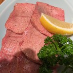 焼肉ホルモン金樹 - 