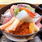 旬彩 ごちそう - 海鮮丼