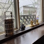 アンジュナ - インテリアもグッと来ます