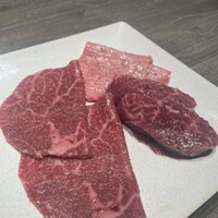 焼肉うしごろ 池袋店 - 究極の黒タン