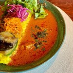 plAin - パンチの効いたバターチキンカレー